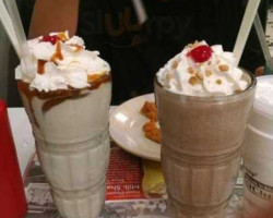 Steak 'n Shake food