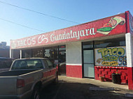 Taqueria Michoacan outside