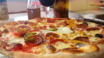 Pizza Paolo Toison d'Or food