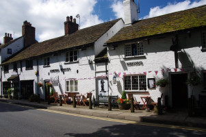 Ye Olde Admiral Rodney outside