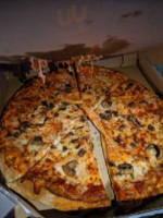 Michael's Pizza food