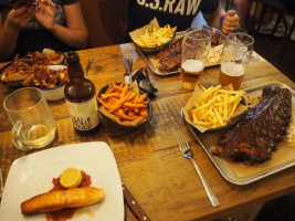 Blue's Smokehouse Twickenham food