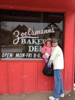 Zoelsmann's Bakery And Deli inside