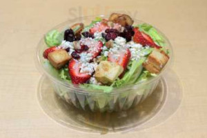 Downtown Giardino Gourmet Salads food