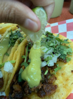 Don Tomi Tacos food