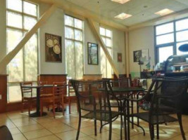 Einstein Cafe inside