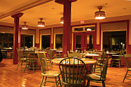 Skipper's Restaurant inside