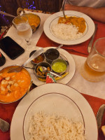 Restaurant Puja food