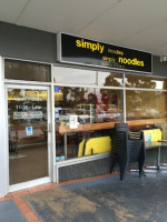 Simply Noodles outside