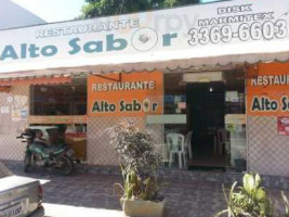 Auto Sabor outside