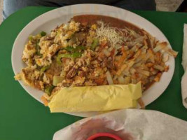 Pancho's Taco food