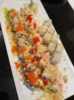 Ken Sushi Asian Bistro food