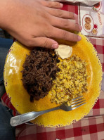Myra's Salvadorian Cuisine food
