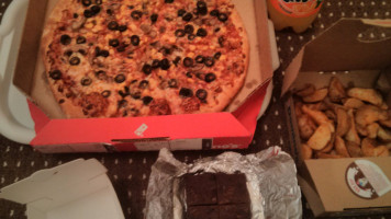 Domino's Pizza food