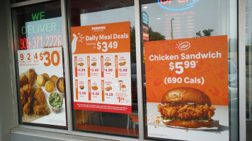 Popeyes Louisiana Kitchen food