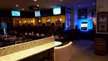 Arena Sports Entertainment Grill inside