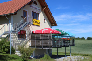 Bauernhofcafé Doblmair outside