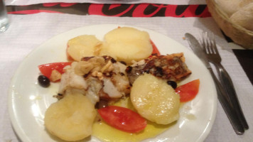 Restaurante O Cardo food