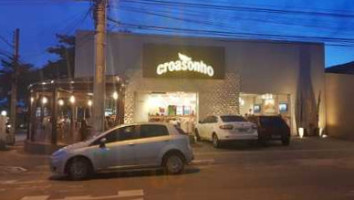 Croasonho outside