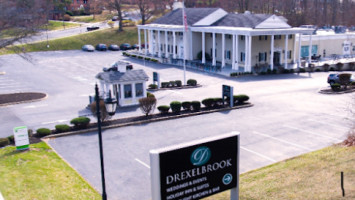 The Drexelbrook Catering Event Center outside