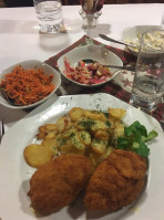 Russischer Hof food