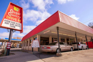 Cougar Country Drive-in outside