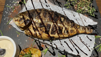 ПАБ «ХМІЛЬ ТА СОЛОД» food