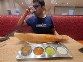 Saravana Bhavan food