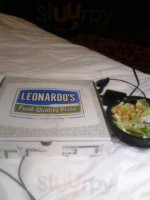 Leonardo's Pizza food