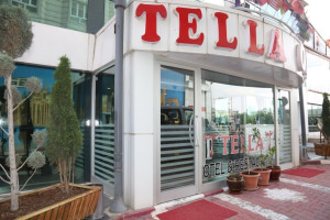 Tella outside