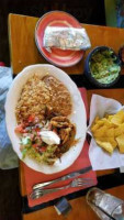 Chulas Mexican Grill food