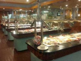 Jumbo Buffet food