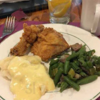 Hodel's Country Dining food