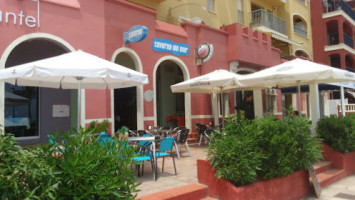 Taverna Del Mar inside