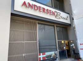 Andersen Bakery outside