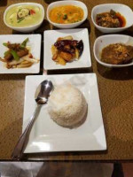 Lin Authentic Thai Burmese food