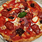 Pizzeria Luna Piena food