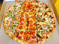 New York Giant Pizza food