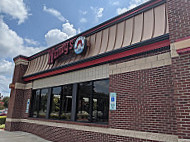 Wendy's outside