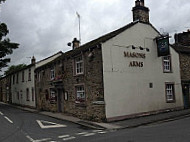 Masons Arms inside