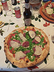 Pizzeria Del Centro food