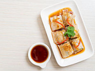 Kwong's Rice Roll food