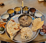 Thaal food