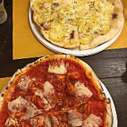 Pizzeria Da Antonio Pontedera food