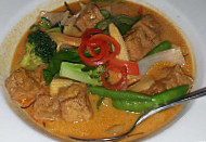 5 Thai Bistro food