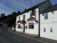 The Wyche Inn outside