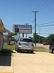 La Fondita Taqueria outside