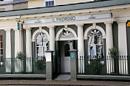 Il Padrino outside