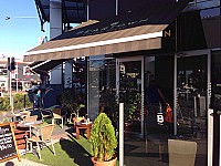 Beartown Coffee House outside