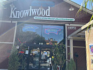 Knowlwood outside
